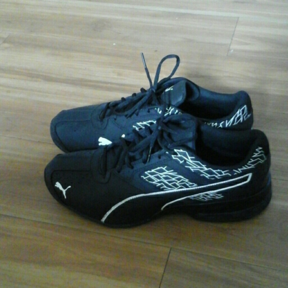 Puma Super Levitate Running shoe
